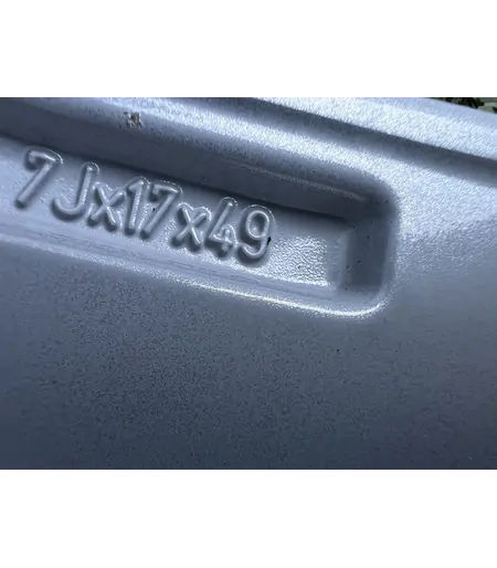 5x108 17" Volvo gyári XC90 alufelni 7Jx17h2 ET49 - Mobil Gumis 8