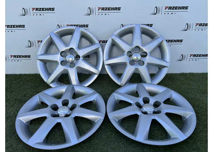 Toyota gyári 16" dísztárcsa - Mobil Gumis
