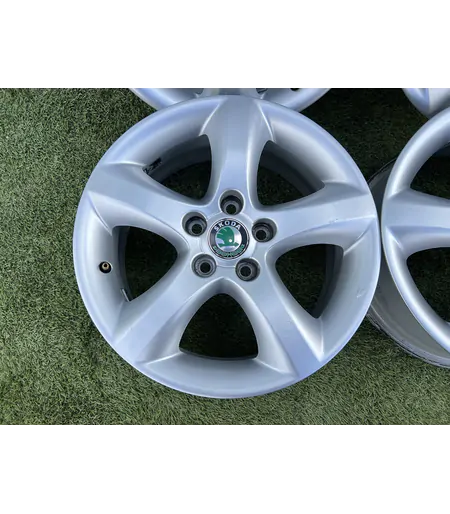 5x100 15" Skoda gyári alufelni 6Jx15h2 ET43 - Mobil Gumis 3