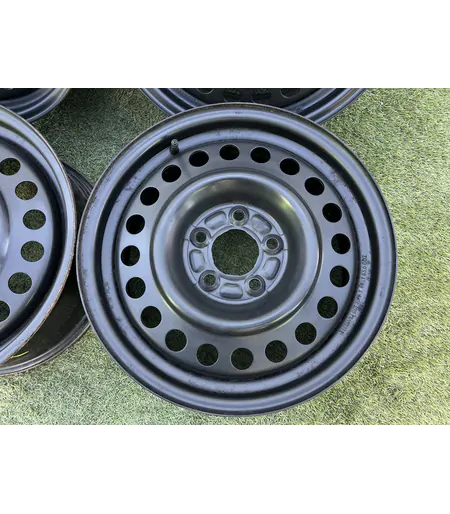 5x114.3 16" Chrysler gyári lemezfelni 6,5Jx16h2 ET40 - Mobil Gumis 3