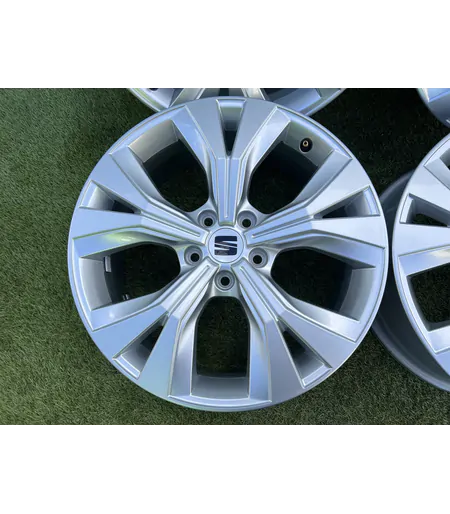 5x112 18" Seat gyári alufelni 7Jx18h2 ET45 - Mobil Gumis 3