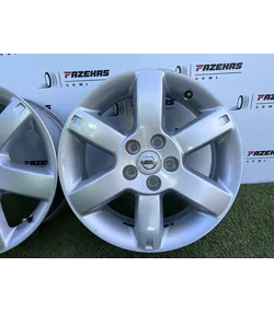 5x114.3 17" Nissan gyári alufelni 6,5Jx17h2 ET40 - Mobil Gumis 6