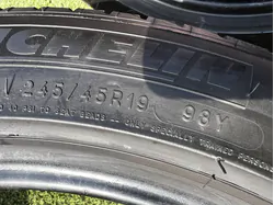 245/45 R19 Michelin Primacy 3 nyári gumi 6mm 6