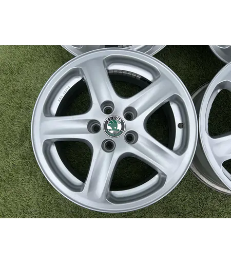 5x100 15" Skoda gyári alufelni 6Jx15h2 ET38 - Mobil Gumis 3