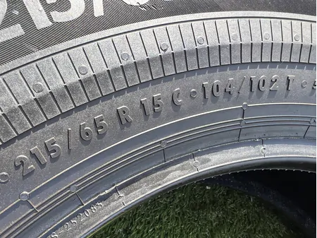 215/65 R15C Continental VanContactEco nyári gumi 7mm 6