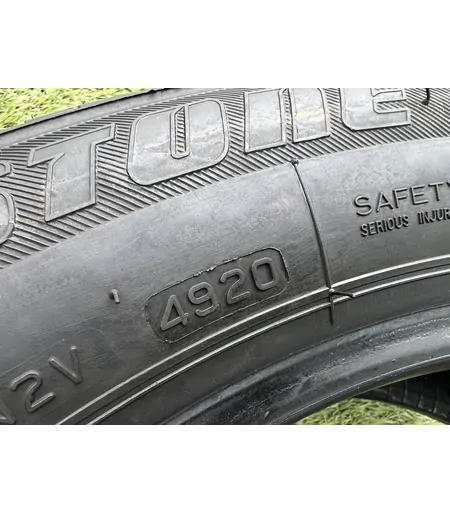 205/55 R17 Bridgestone Blizzak LM-25 téli gumi 5,5-7mm - Mobil Gumis 6