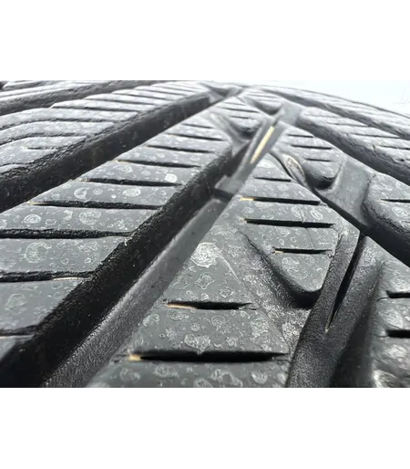 235/40 R18 Kleber Krisalp HP3 téli gumi 6,5mm - Mobil Gumis 4