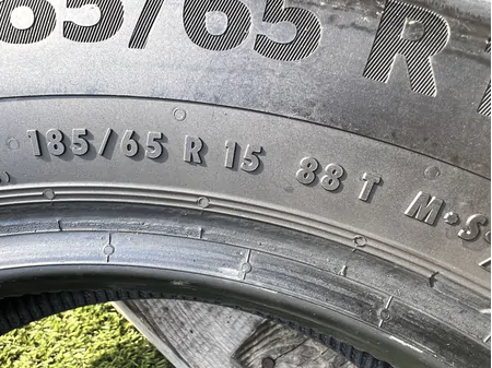 185/65 R15 Continental WinterContact Ts870 téli gumi 5mm 6