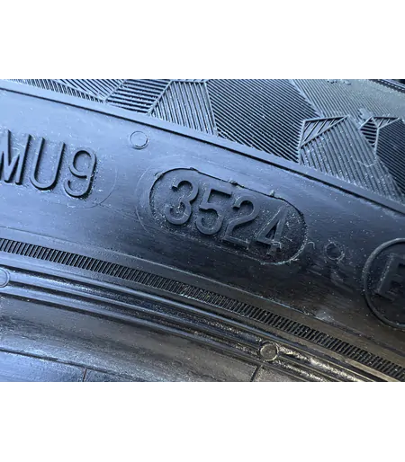 185/60 R15 Semperit Speed Grip 5 téli gumi 7-7,5mm - Mobil Gumis 5