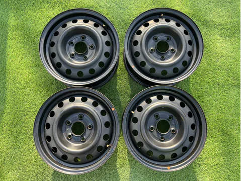 5x114.3 15" Hyundai,Kia gyári lemezfelni 6Jx15h2 ET46