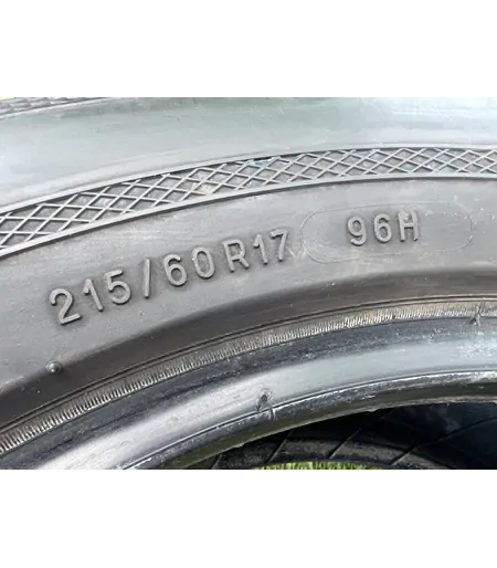 215/60 R17 Kleber Dynaxer HP3 nyári gumi 6-6,5mm - Mobil Gumis 5