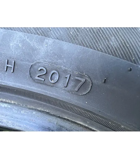 235/55 R17 Hankook Dynapro HP 2 nyári gumi 5mm - Mobil Gumis 5