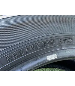 225/55 R18 Yokohama Advan V61 nyári gumi 5-6mm - Mobil Gumis 5