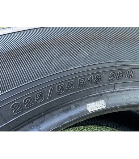 225/55 R18 Yokohama Advan V61 nyári gumi 5-6mm - Mobil Gumis 5