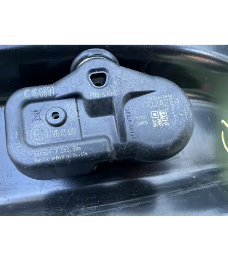 4x100 14" Nissan Micra gyári lemezfelni + TPMS szenzor 5,5Jx14h2 ET45 - Mobil Gumis 7