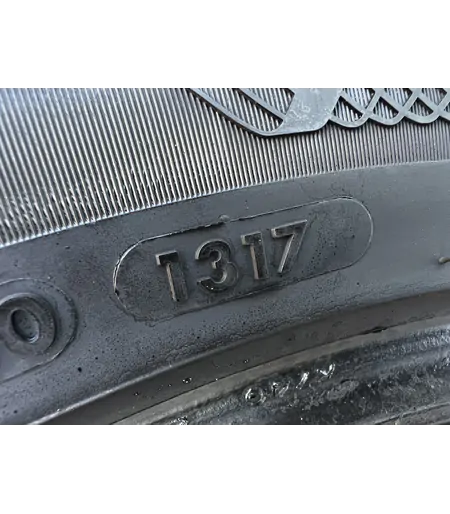 225/55 R17 Vredestein Ultracsatin nyári gumi 6,5-7mm - Mobil Gumis 5