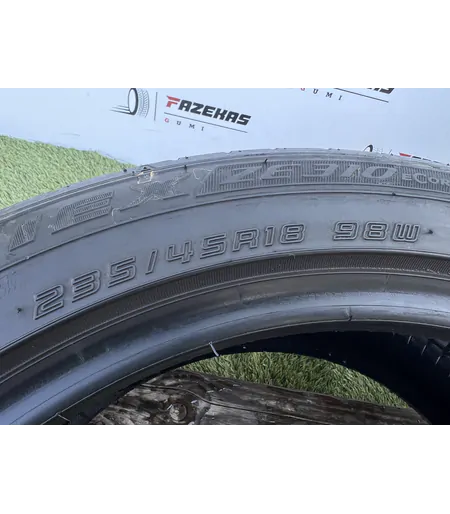 235/45 R18 Falken ZiexZE310 nyári gumi 4,5mm - Mobil Gumis 4