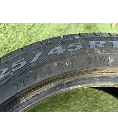225/45 R17 Pirelli Cinturato P7 nyári gumi 5-6mm - Mobil Gumis 6