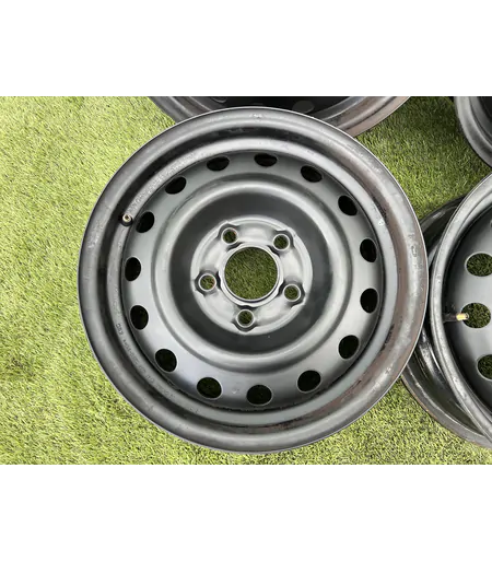 5x114.3 15" Hyundai,Kia gyári lemezfelni 5,5Jx15h2 ET41 - Mobil Gumis 2