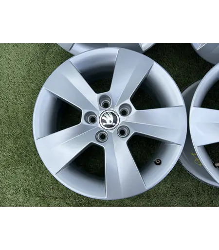5x100 15" Skoda gyári alufelni 6Jx15h2 ET38 - Mobil Gumis 2