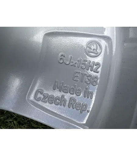 5x100 15" Skoda gyári alufelni 6Jx15h2 ET38 - Mobil Gumis 6