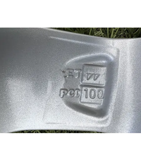 4x100 15" Dezent alufelni 6Jx15h2 ET44 - Mobil Gumis 7