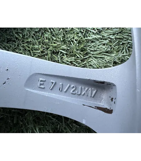 5x120 17" Bmw X3 gyári alufelni 7,5Jx17h2 ET32 - Mobil Gumis 8