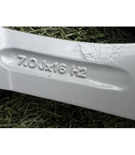 5x114.3 16" Cms alufelni 7Jx16h2 ET40 - Mobil Gumis 7