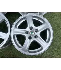 5x100 15" Skoda gyári alufelni 6Jx15h2 ET38 - Mobil Gumis 4