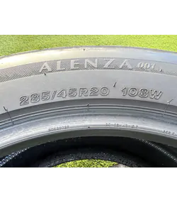 285/45 R20 Bridgestone Alenza 001 nyári gumi 4,5mm 5