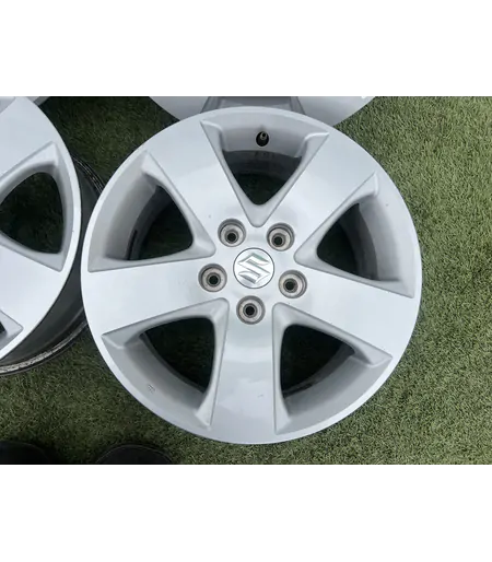 5x114.3 16" Suzuki gyári alufelni 6,5Jx16h2 ET45 - Mobil Gumis 4