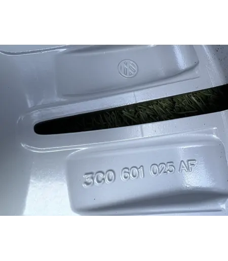 5x112 16" Volkswagen gyári alufelni 7Jx16h2 ET45 - Mobil Gumis 8