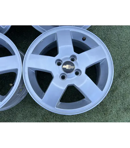 4x100 15" Chevrolet gyári alufelni 6Jx15h2 ET45 - Mobil Gumis 4