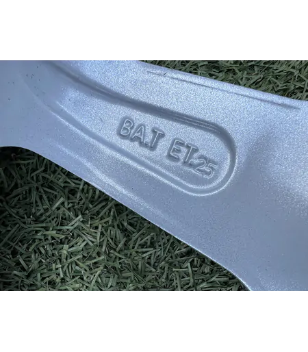 4x108 15" Titan (Peugeot,Citroen) alufelni 6Jx15h2 ET25 - Mobil Gumis 8