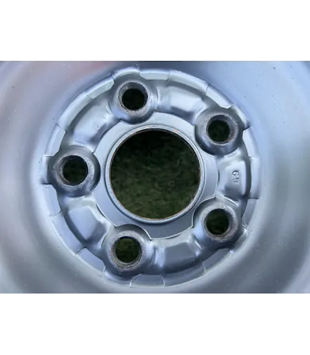 5x100 16" Subaru gyári lemezfelni 6,5Jx16h2 ET45 - Mobil Gumis 6