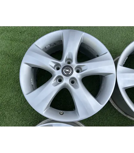 5x115 17" Opel gyári alufelni 7Jx17h2 ET44 5