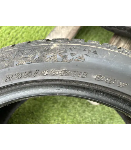 235/45 R18 Nexen Winguard Sport 2 téli gumi 7mm 6