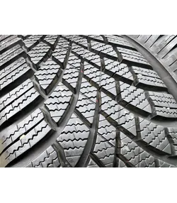 185/60 R15 Bridgestone Blizzak LM005 téli gumi 7mm 2