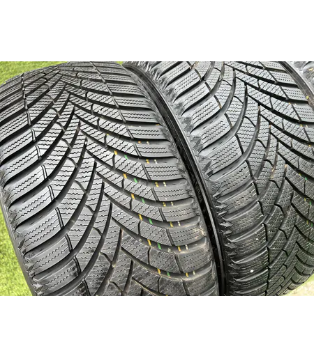 225/50 R17 Semperit Speed Grip 3 téli gumi 8mm 2