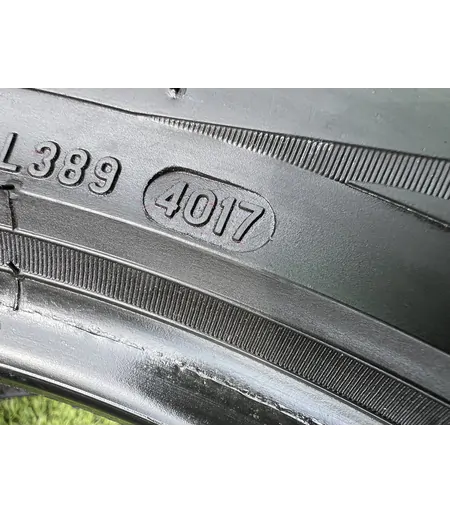 275/45 R20 Pirelli Scorpion Snow téli gumi 4,5mm 6