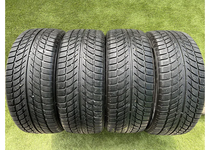 235/45 R18 Westlake SW608 téli gumi 6mm alapértelmezett kép