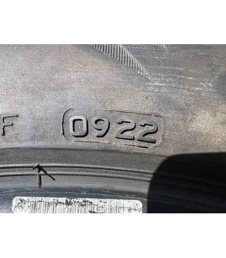 205/60 R16 Bridgestone Blizzak LM-005 téli gumi 5-6,5mm 7