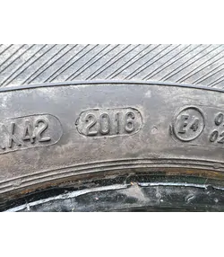 195/60 R15 Barum Bravuris 2 nyári gumi 4,5-5mm 4