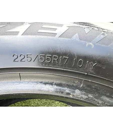225/55 R17 Falken Azenis FK520 nyári gumi 6mm 5