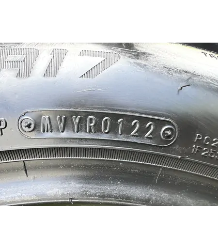 225/55 R17 Falken Azenis FK520 nyári gumi 6mm 6