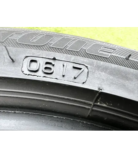 215/40 R17 Continental Potenza RE050A nyári gumi 7mm 5