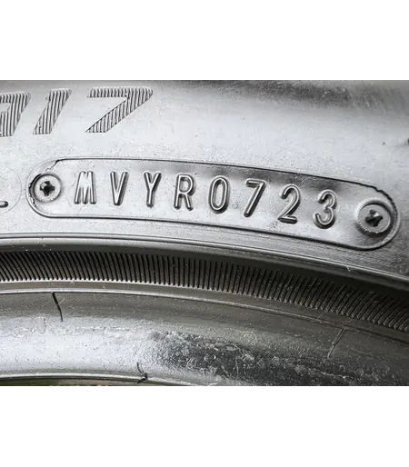 235/45 R17 Falken Azenis FK520 nyári gumi 6-6,5mm 6