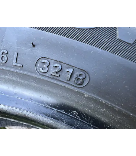185/60 R15 Kumho EcoWingES01 nyári gumi 5,5-6mm 6