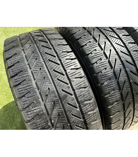 235/65 R16C Fulda Conveo Trac 3 téli gumi 4,5-5mm 2
