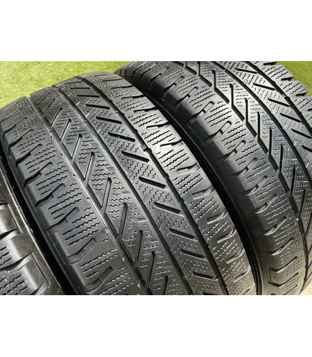 235/65 R16C Fulda Conveo Trac 3 téli gumi 4,5-5mm 3